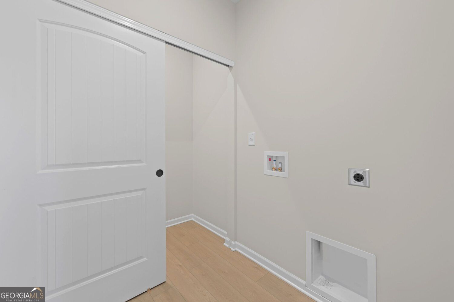 176 Easton Park Boulevard Property Photo 28
