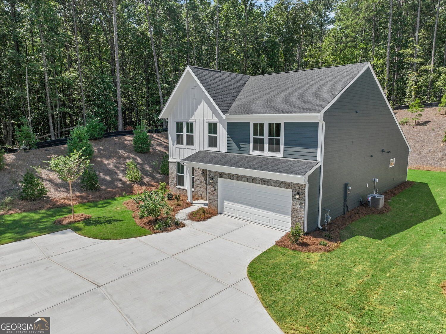 46 Park Village Bend Property Photo 3