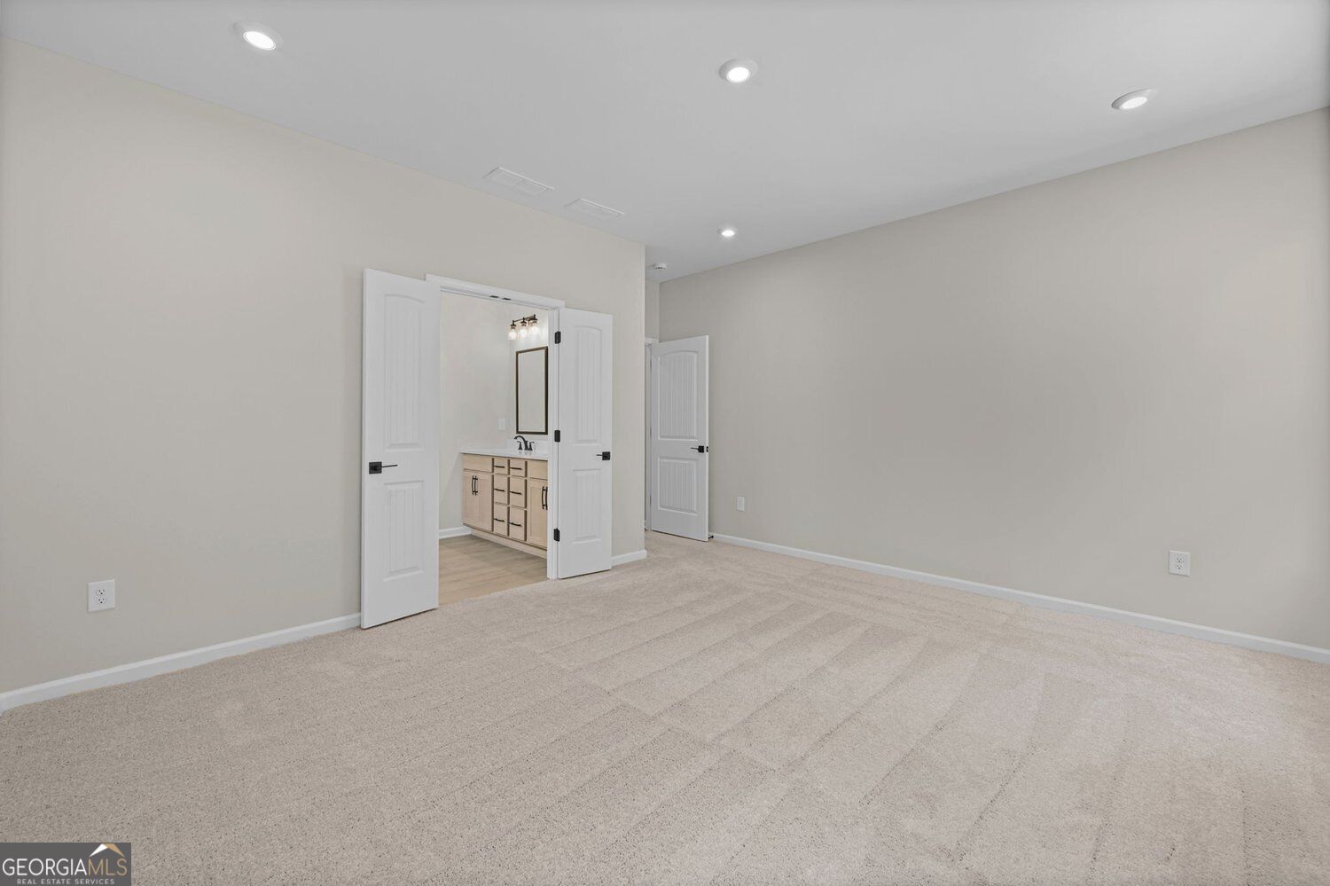 46 Park Village Bend Property Photo 22