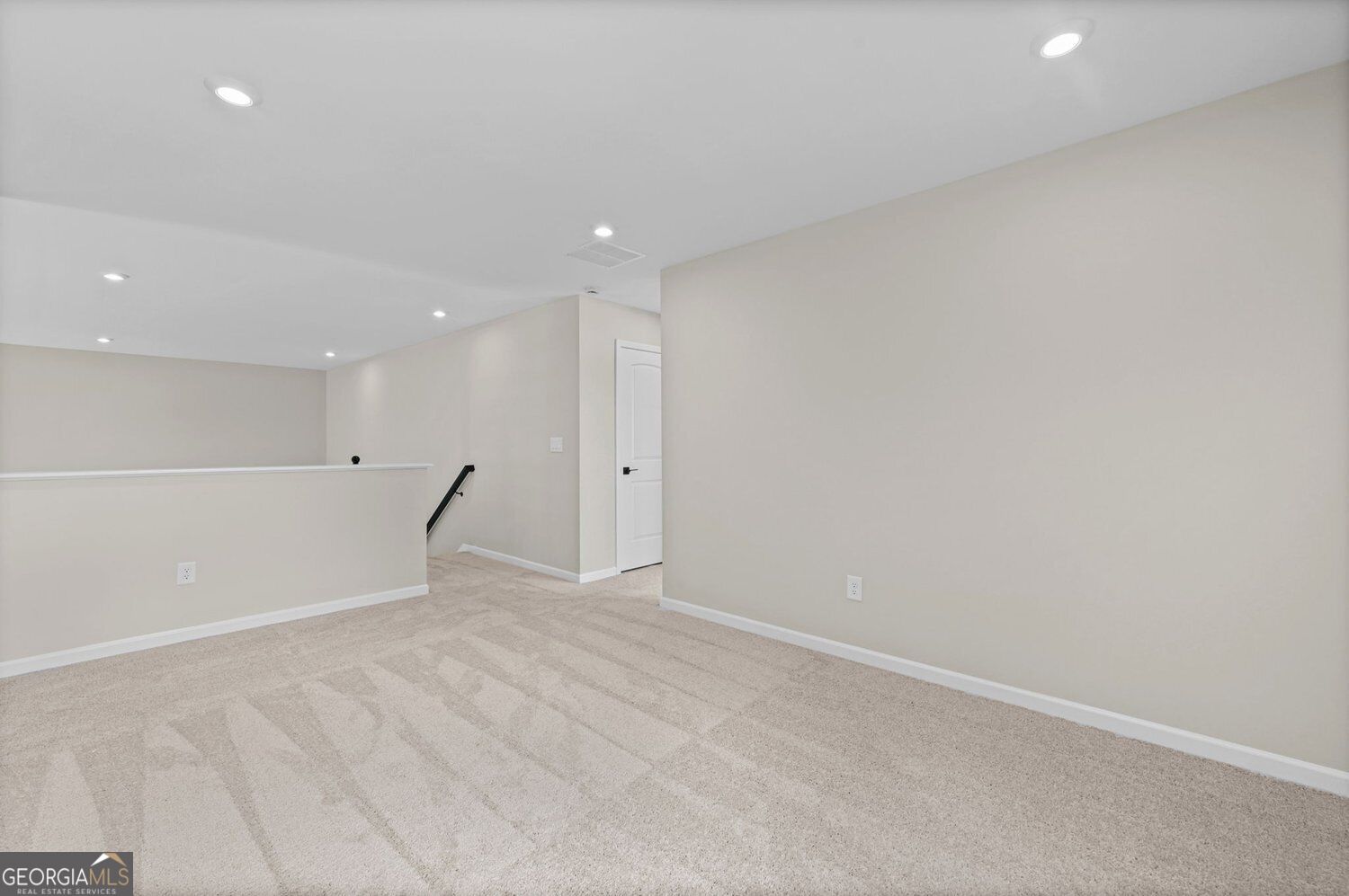 46 Park Village Bend Property Photo 28