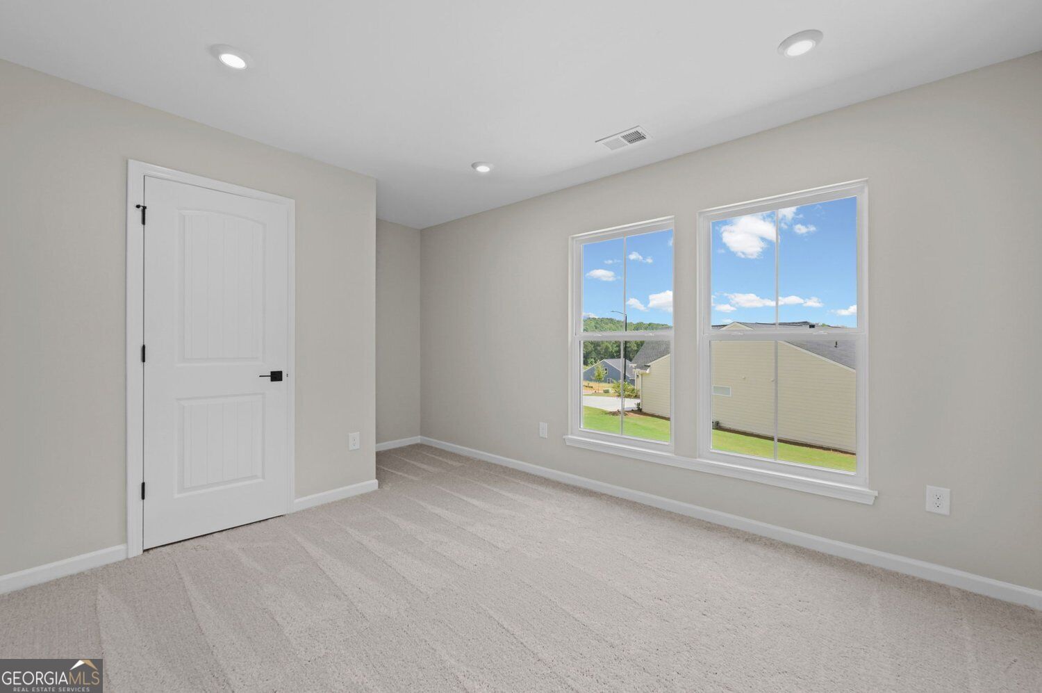 46 Park Village Bend Property Photo 32