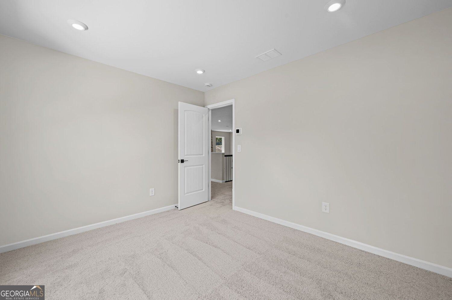 46 Park Village Bend Property Photo 33