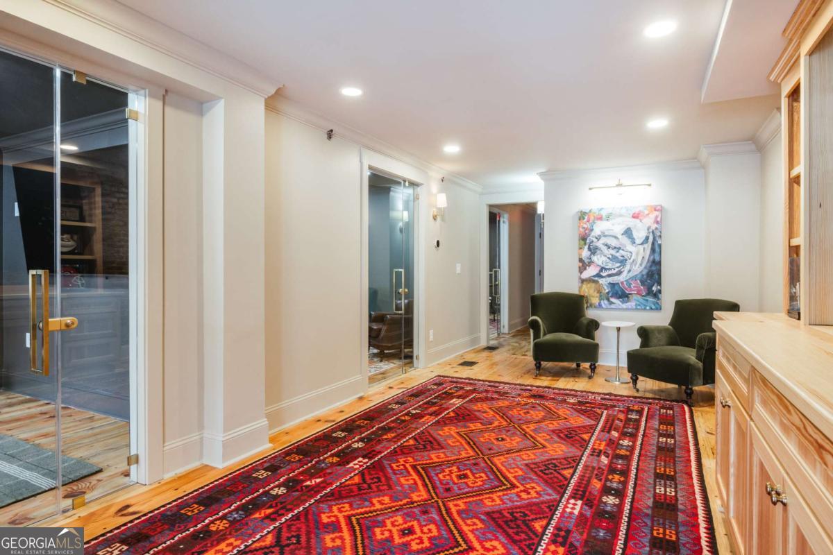 244 Washington Street # 150 Property Photo 8