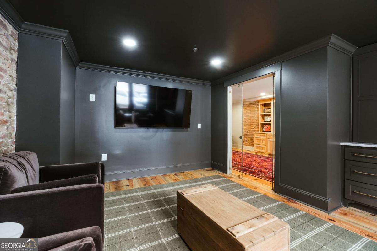 244 Washington Street # 150 Property Photo 16