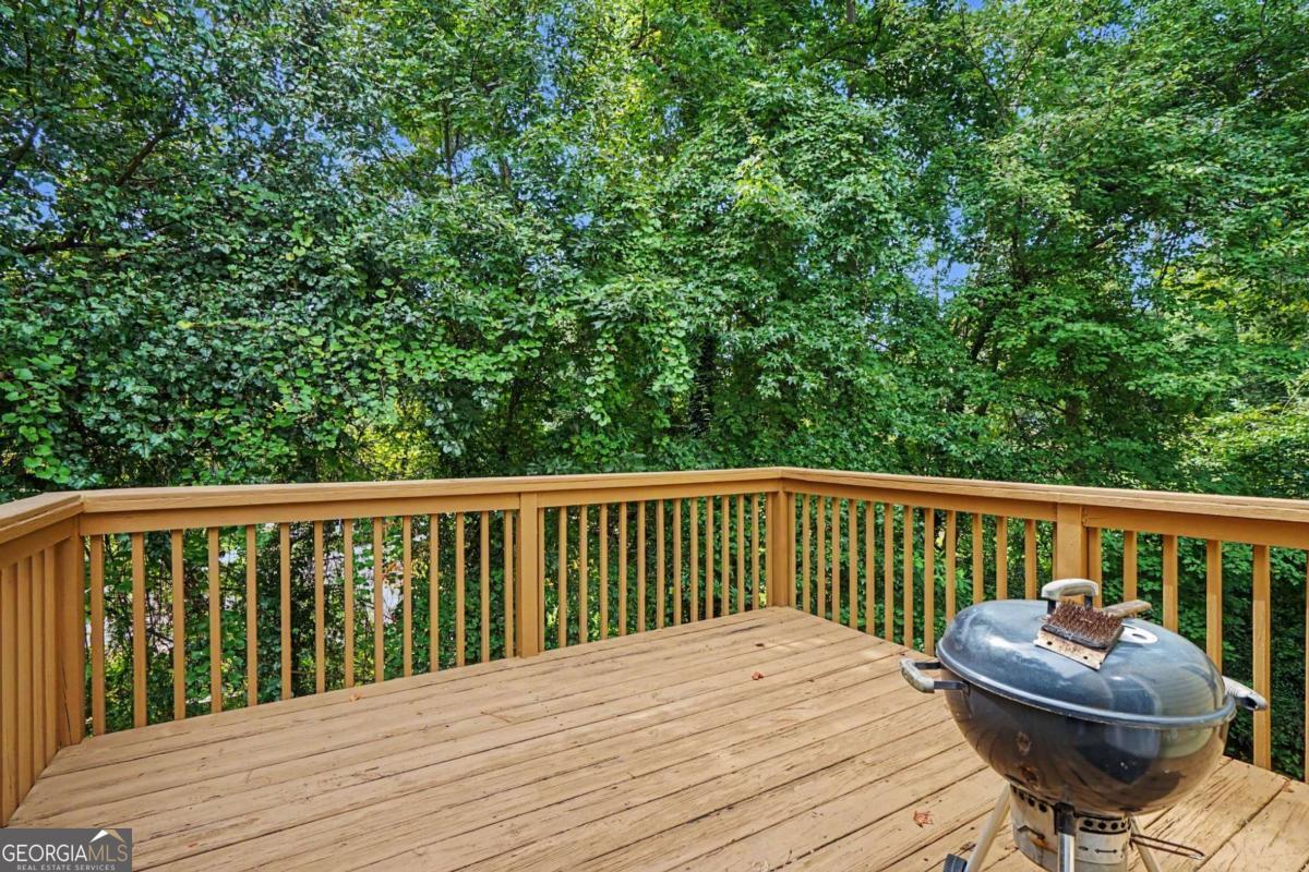 671 Pepperwood Trail Property Photo 18