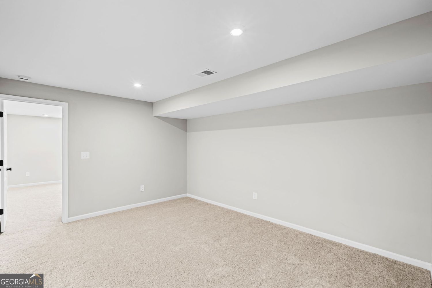 25 Village Drive Property Photo 30