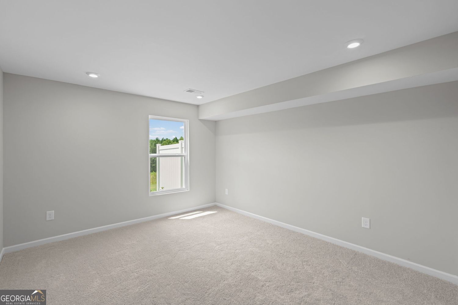 25 Village Drive Property Photo 34