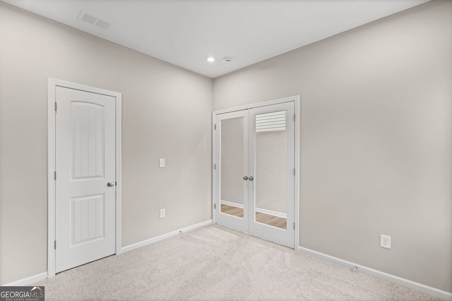 43 Gold Dust Drive Property Photo 12