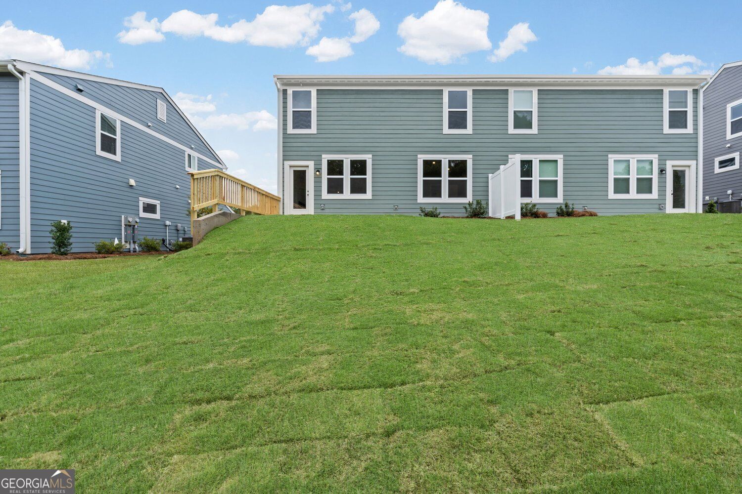 43 Gold Dust Drive Property Photo 40
