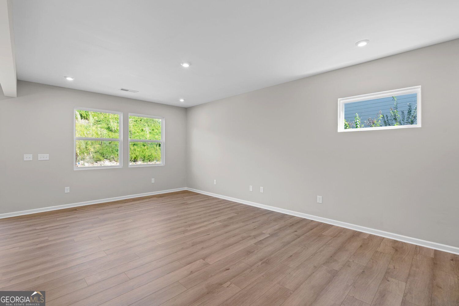 18 Gold Dust Drive Property Photo 11
