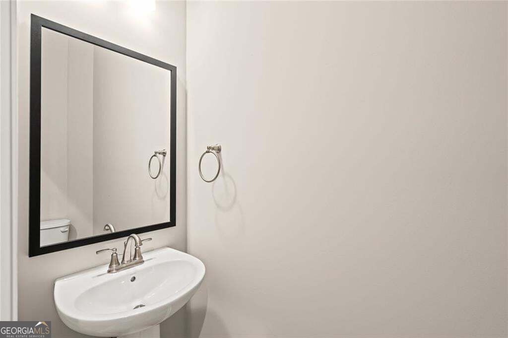 35 Village Drive Property Photo 27