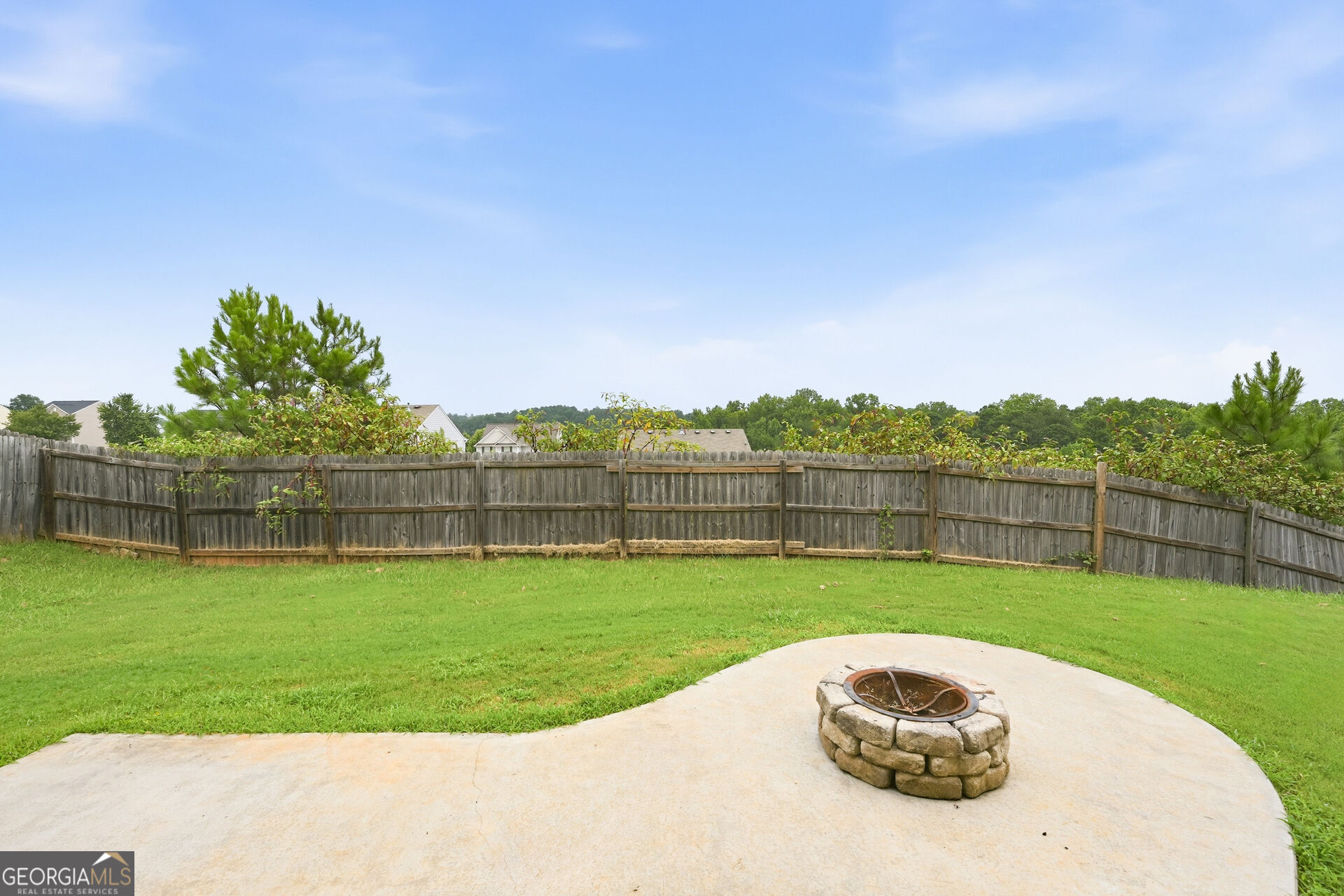 1043 Sutherland Drive Property Photo 20