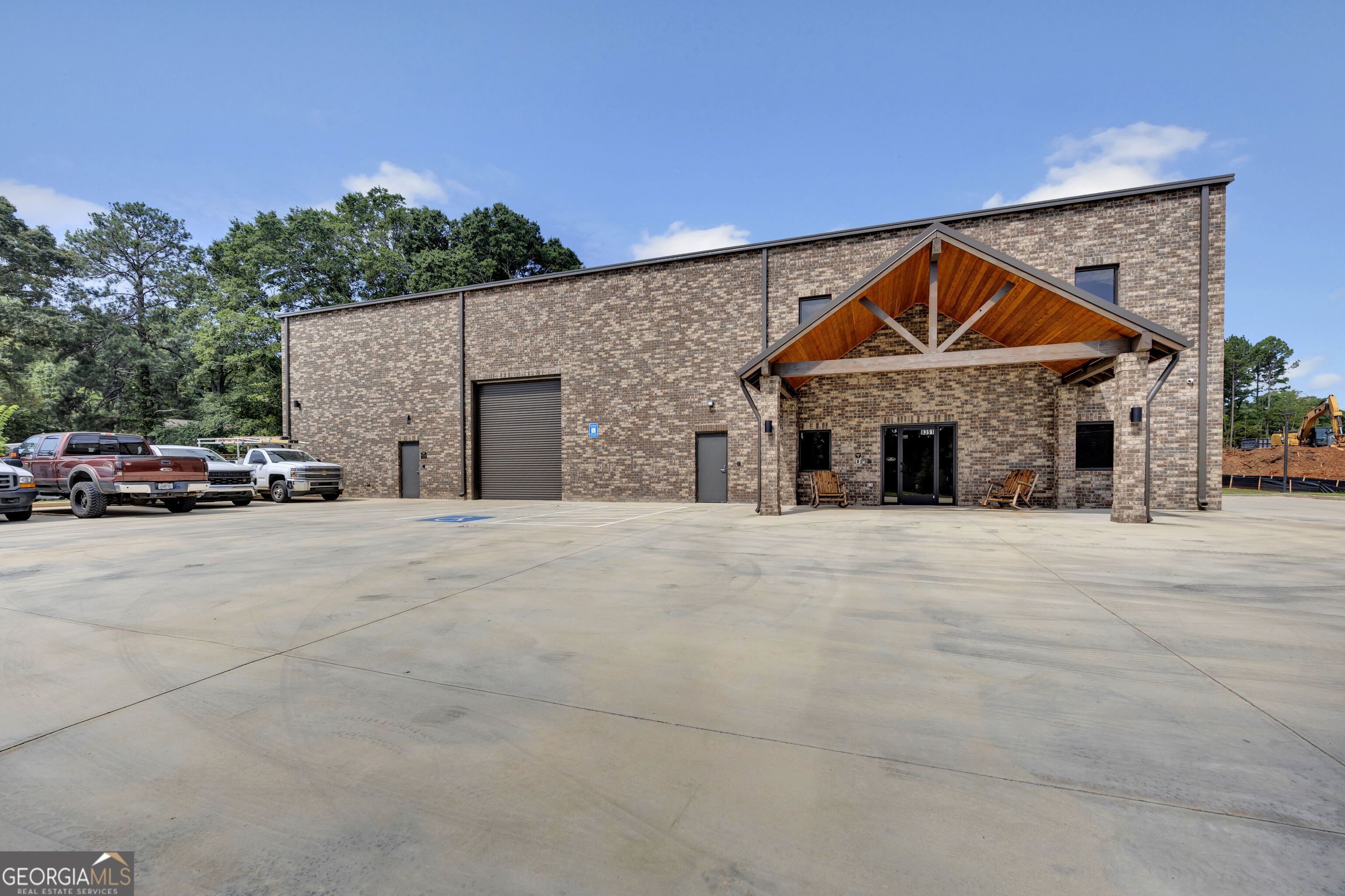 8391 Hazelbrand Road NE # B Property Photo 1