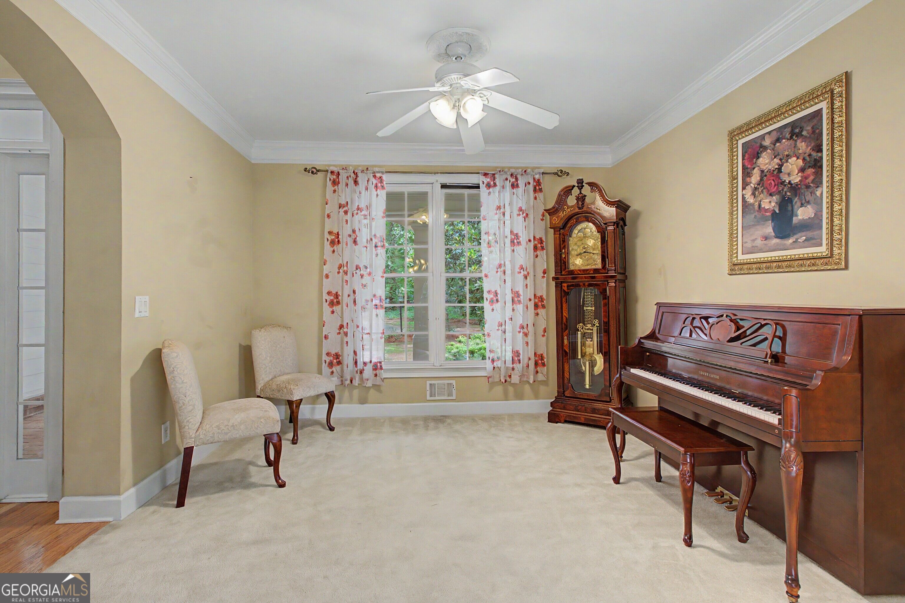 205 White Road Property Photo 7