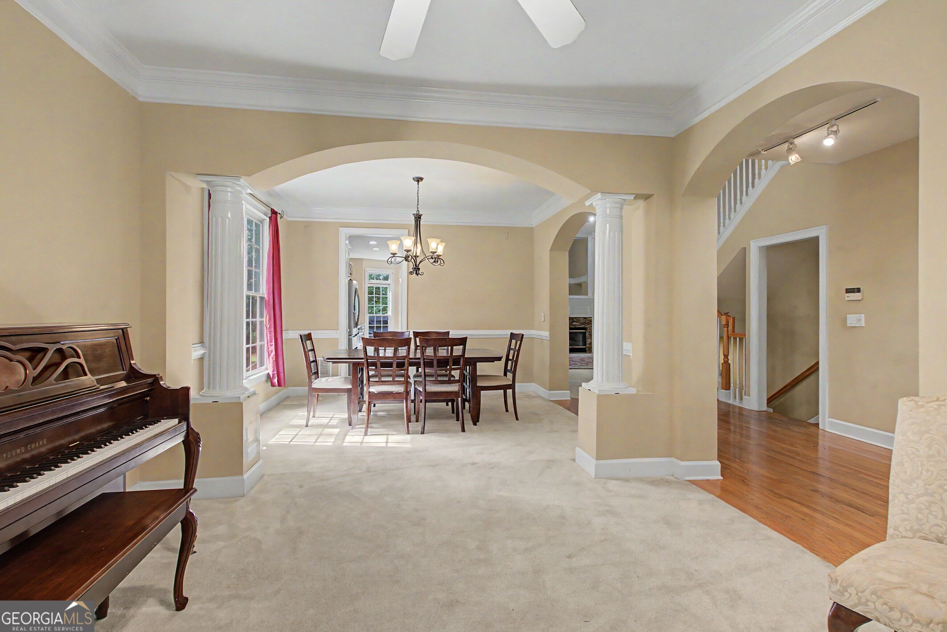 205 White Road Property Photo 8