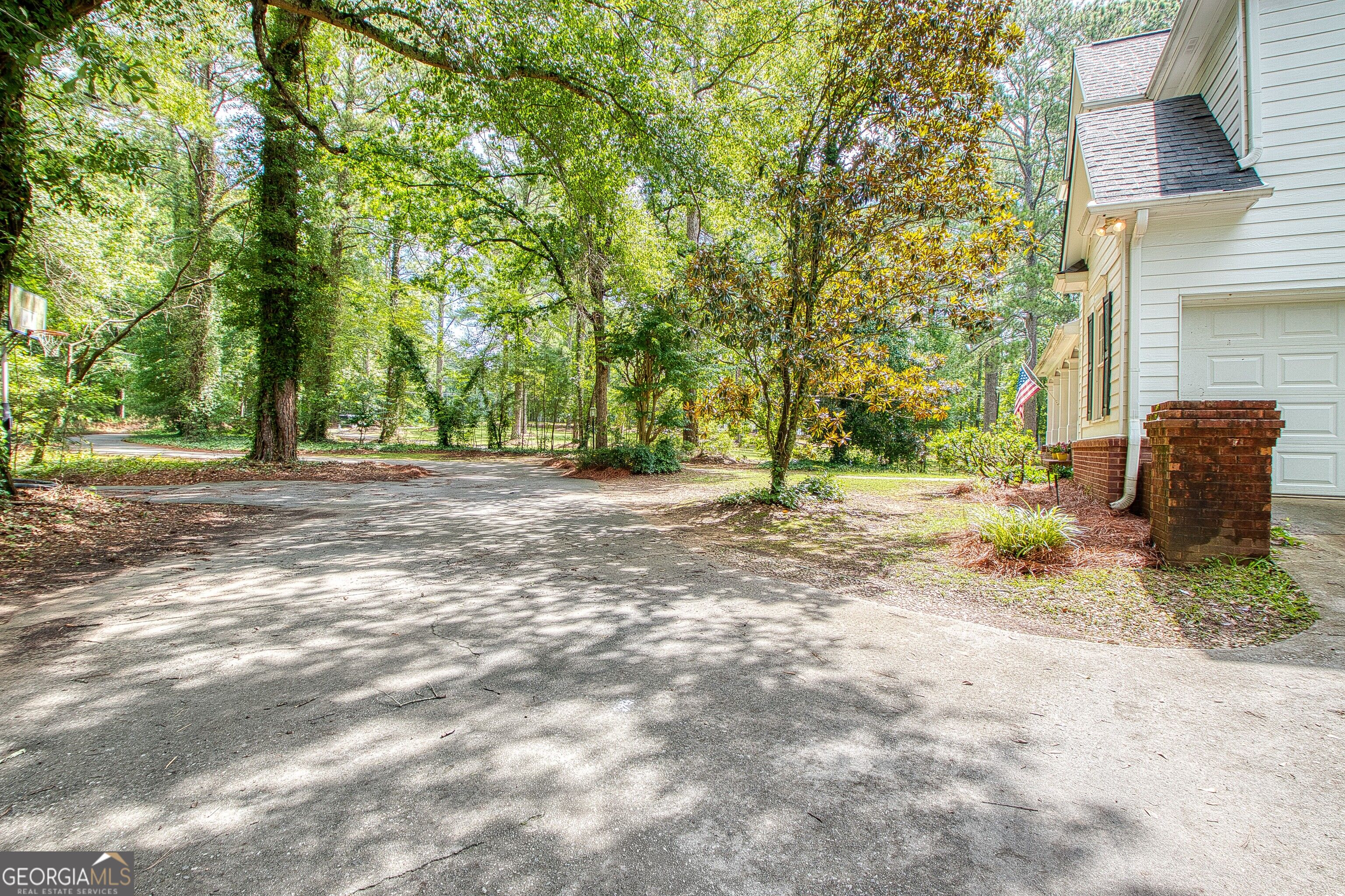 205 White Road Property Photo 55