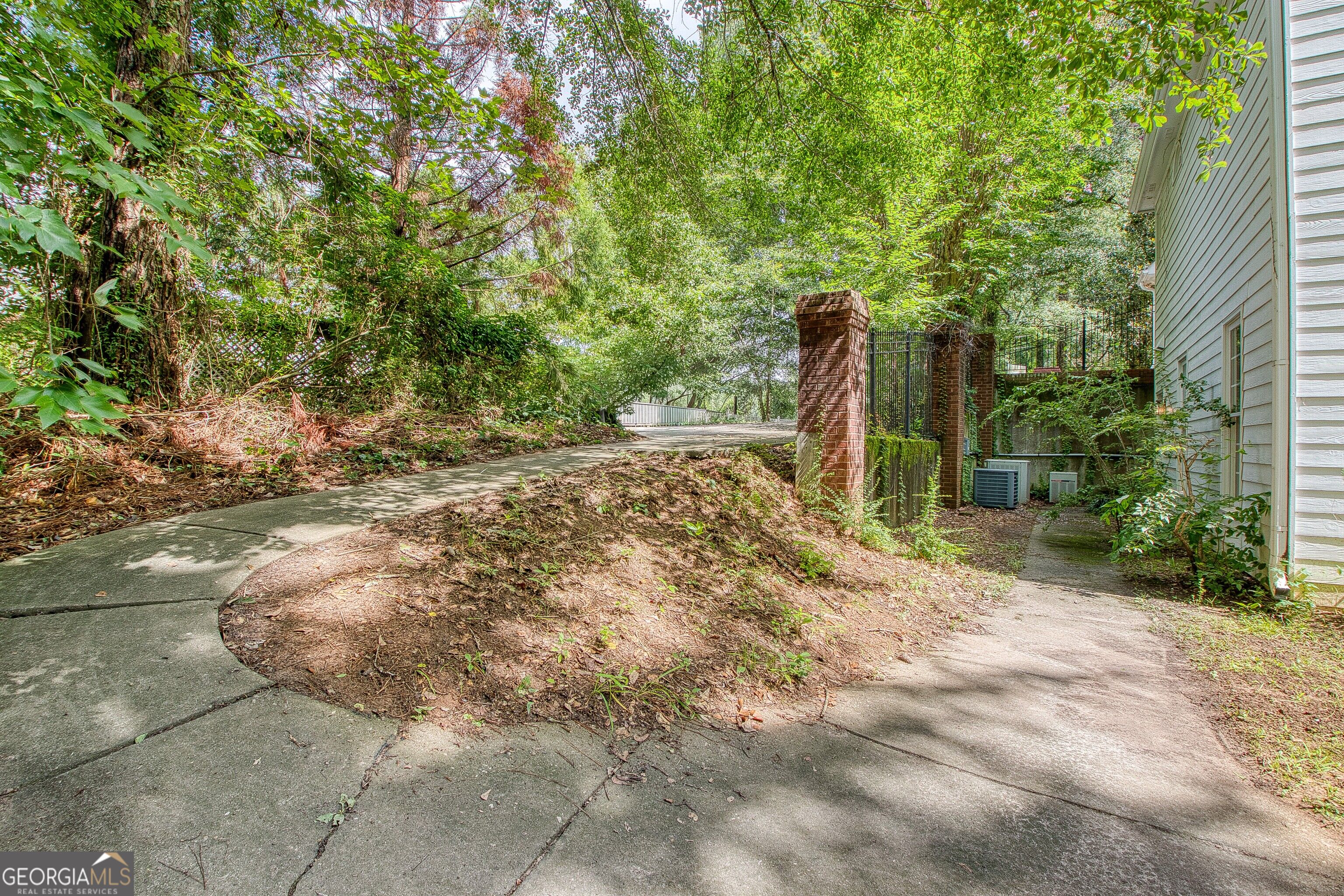 205 White Road Property Photo 56