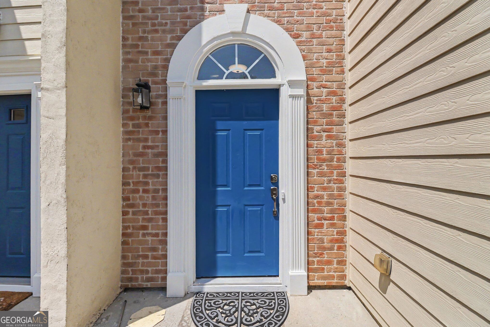 5840 Terremont Circle Property Photo 3