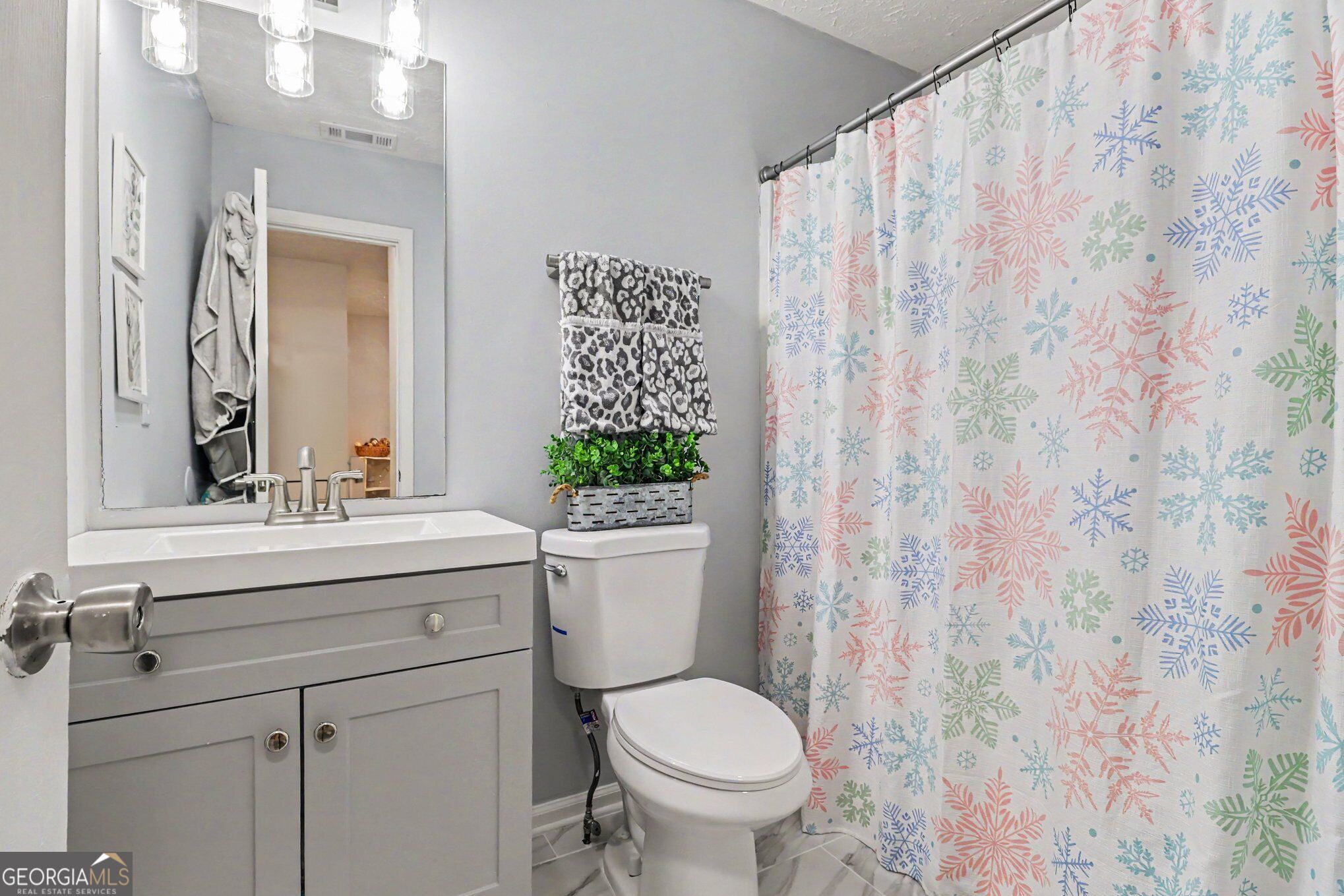 5840 Terremont Circle Property Photo 30