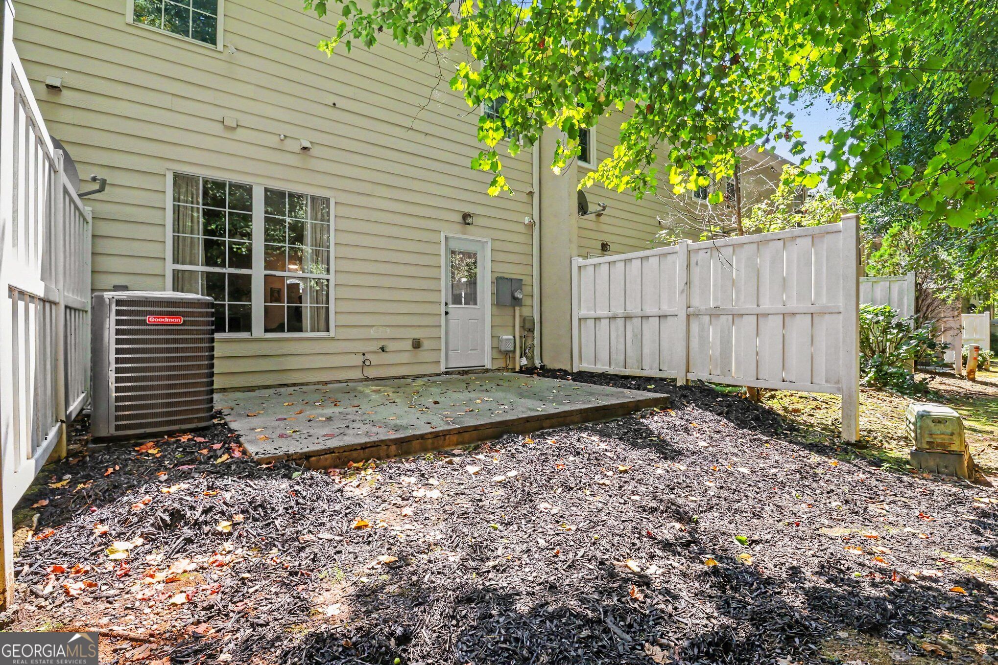 5840 Terremont Circle Property Photo 34