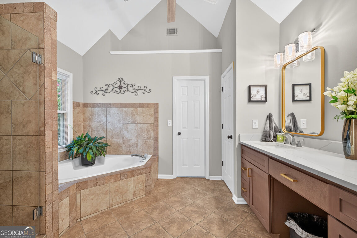 1400 Watercove Lane Property Photo 26