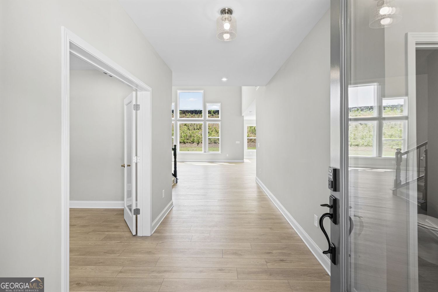 150 Hidden Fields Way Property Photo 8