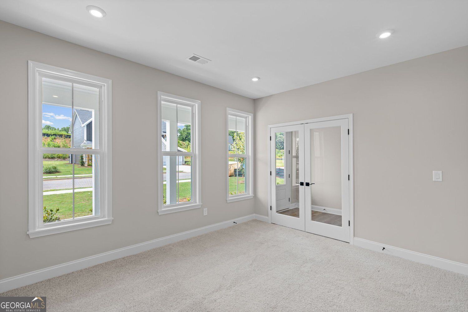159 Hidden Fields Way Property Photo 14