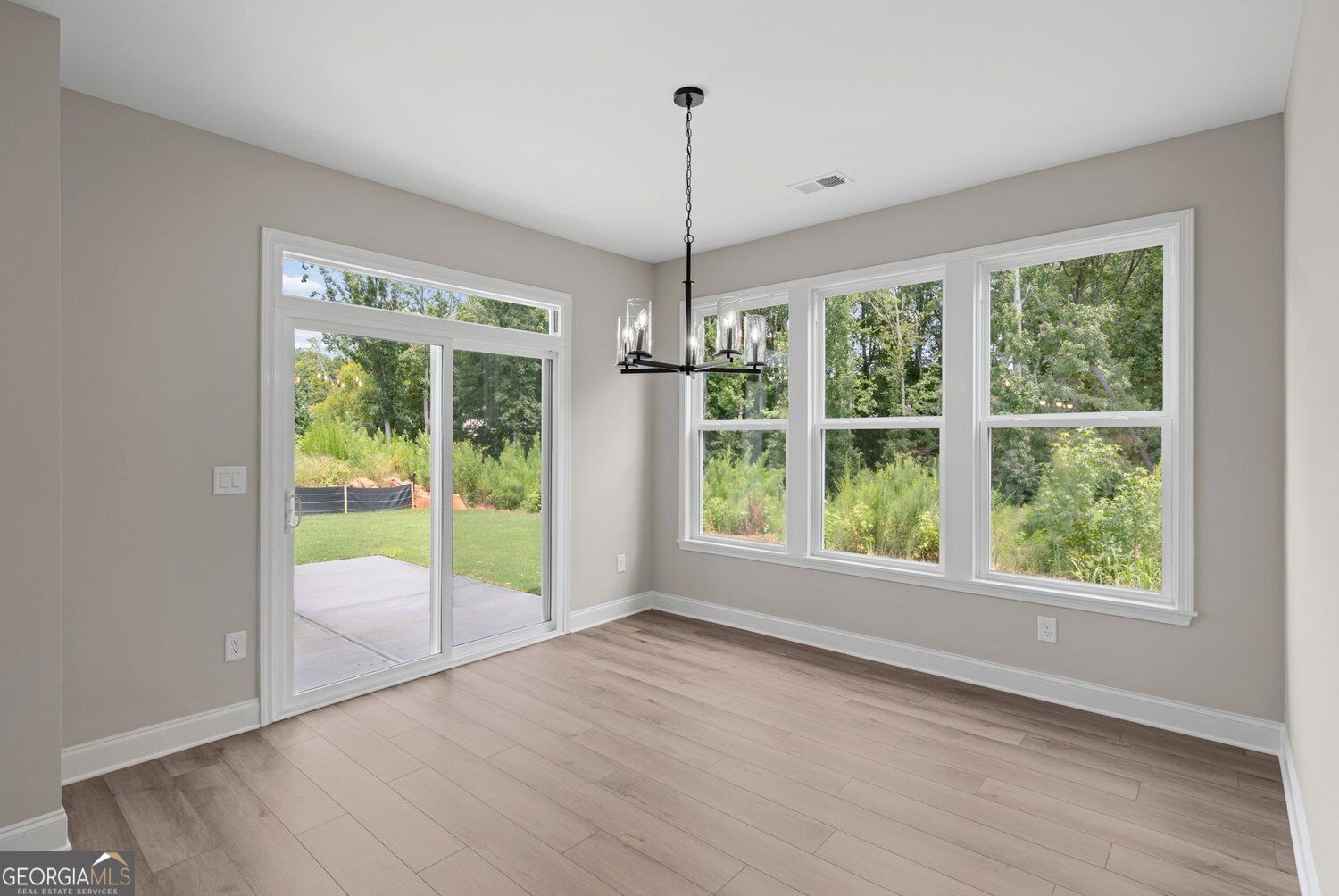 159 Hidden Fields Way Property Photo 23