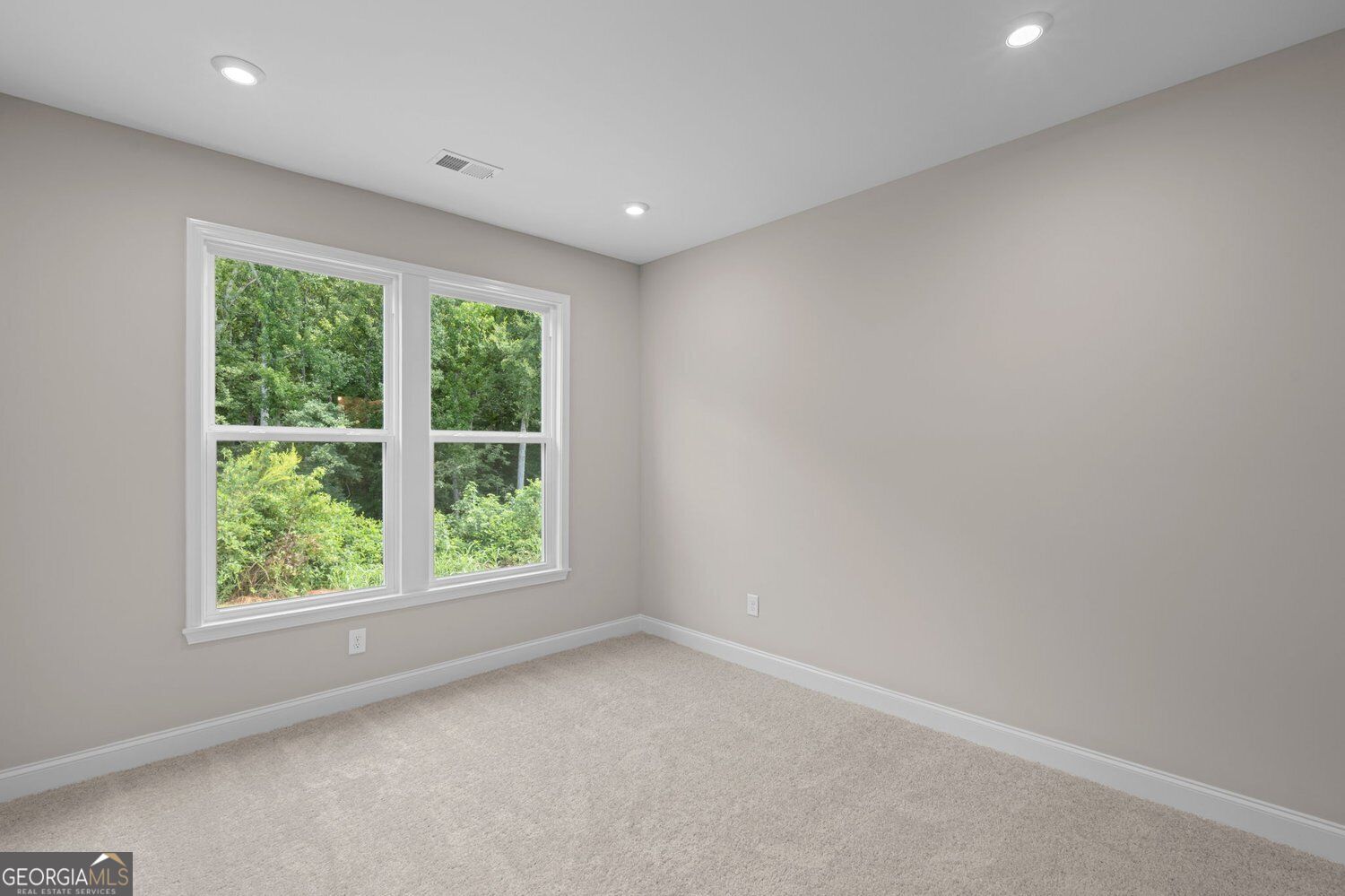 159 Hidden Fields Way Property Photo 32