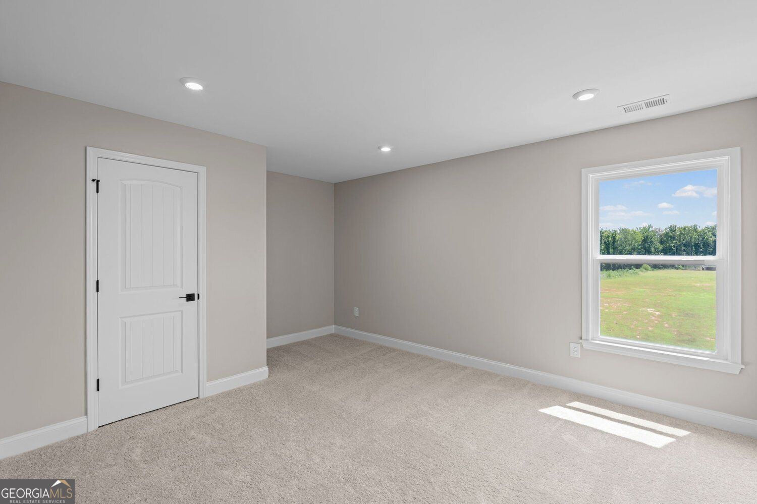159 Hidden Fields Way Property Photo 37
