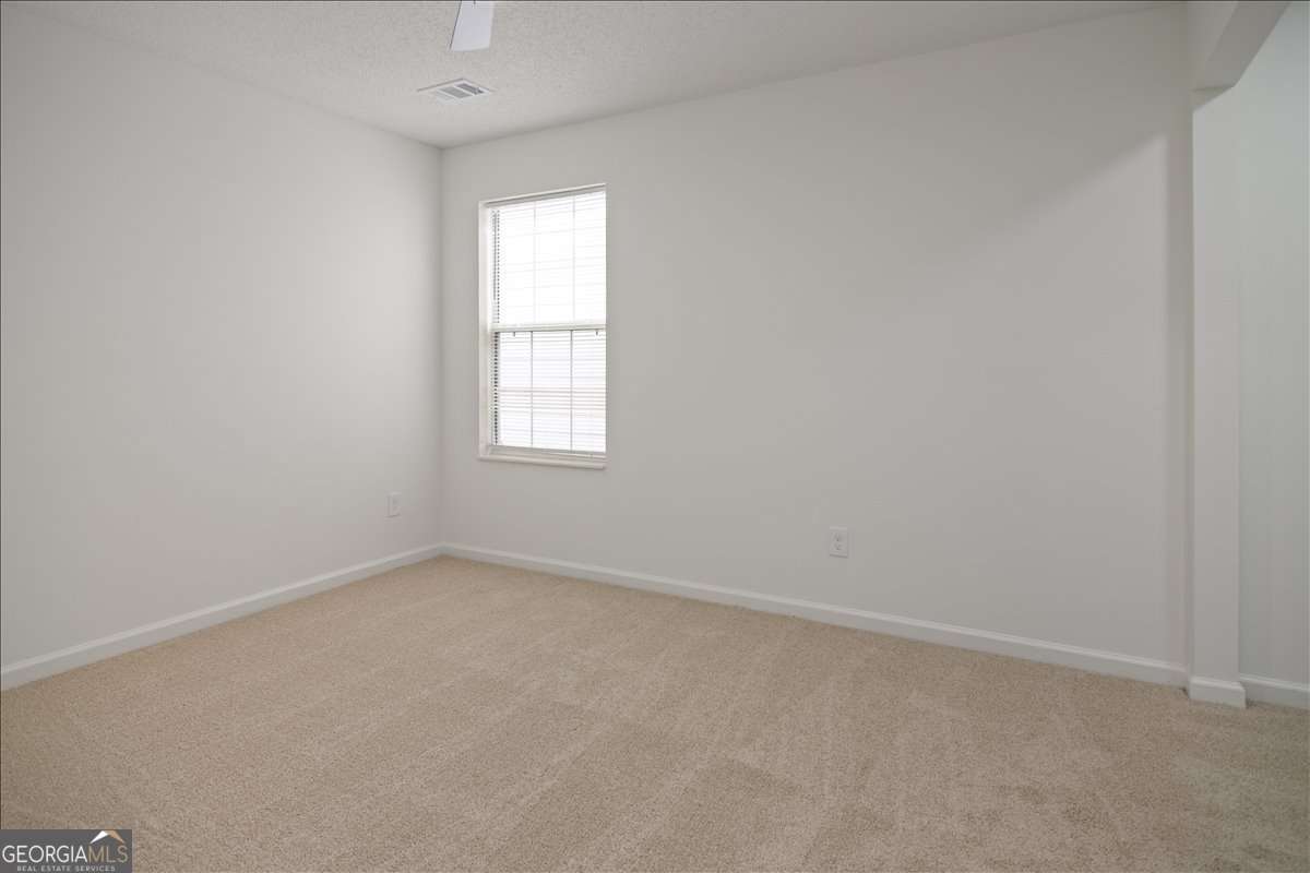 4033 Ravenwood Court Property Photo 27