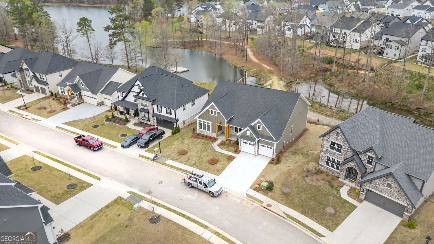 82 Clear Lake Parkway Property Photo 2