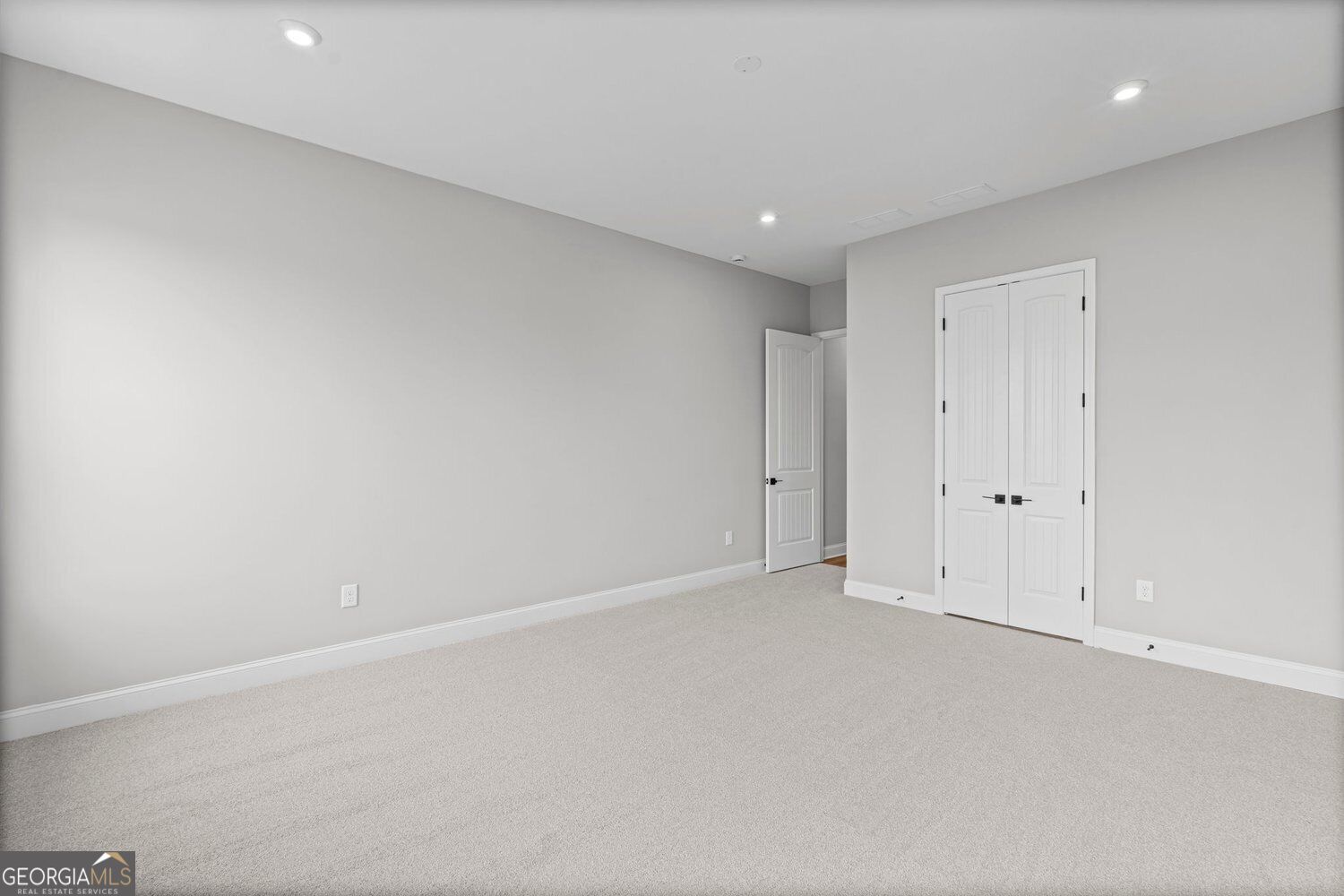 82 Clear Lake Parkway Property Photo 25