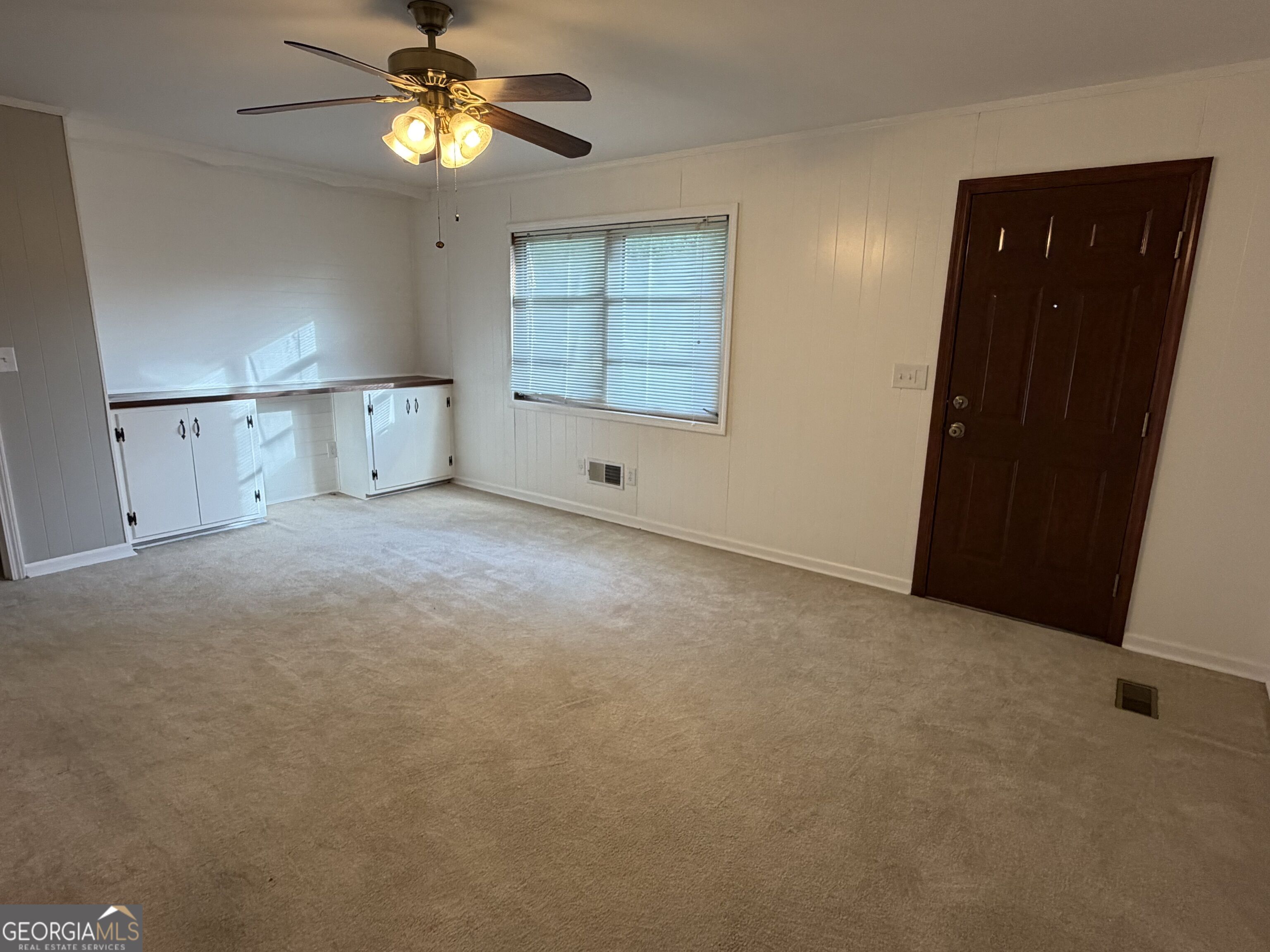 1606 Roberson Street Property Photo 30