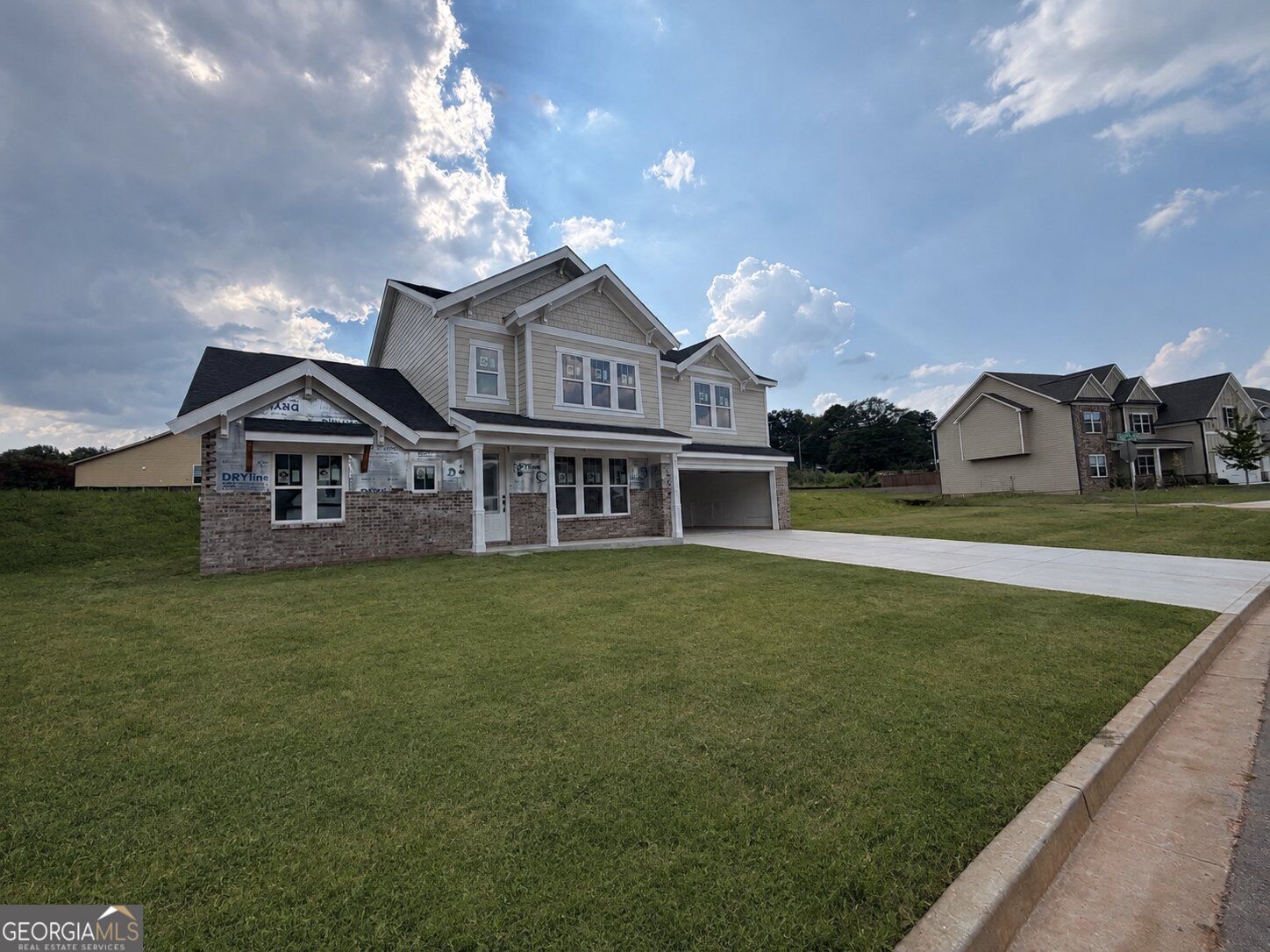 102 Hidden Fields Way Property Photo 3