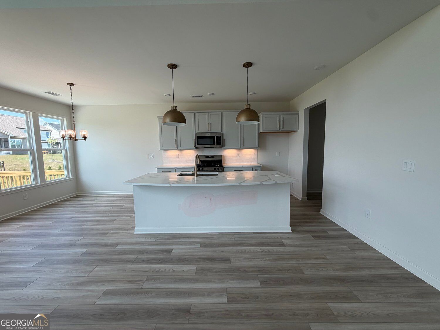 102 Hidden Fields Way Property Photo 6