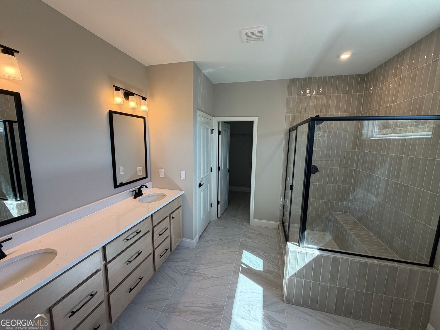 102 Hidden Fields Way Property Photo 6