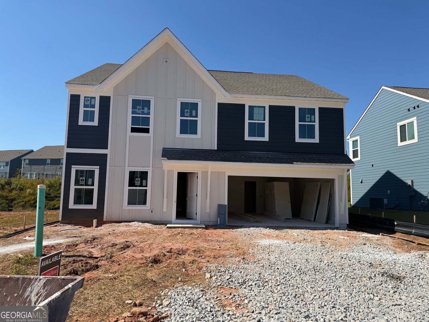 800 Crystal Lake Parkway Property Photo 1