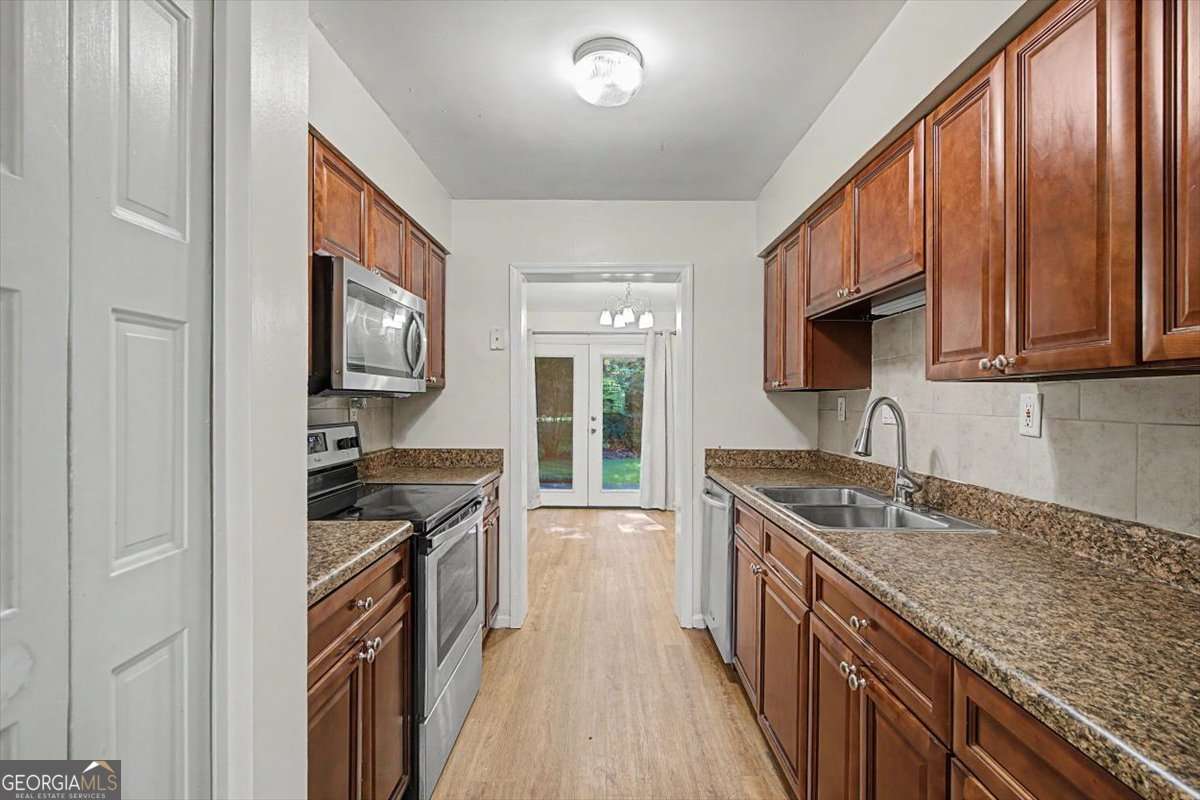 6350 Hawthorne Terrace Property Photo 15