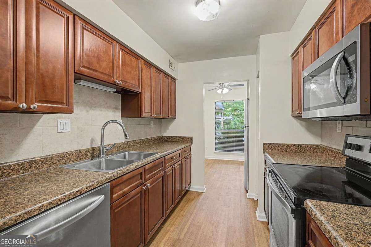 6350 Hawthorne Terrace Property Photo 17