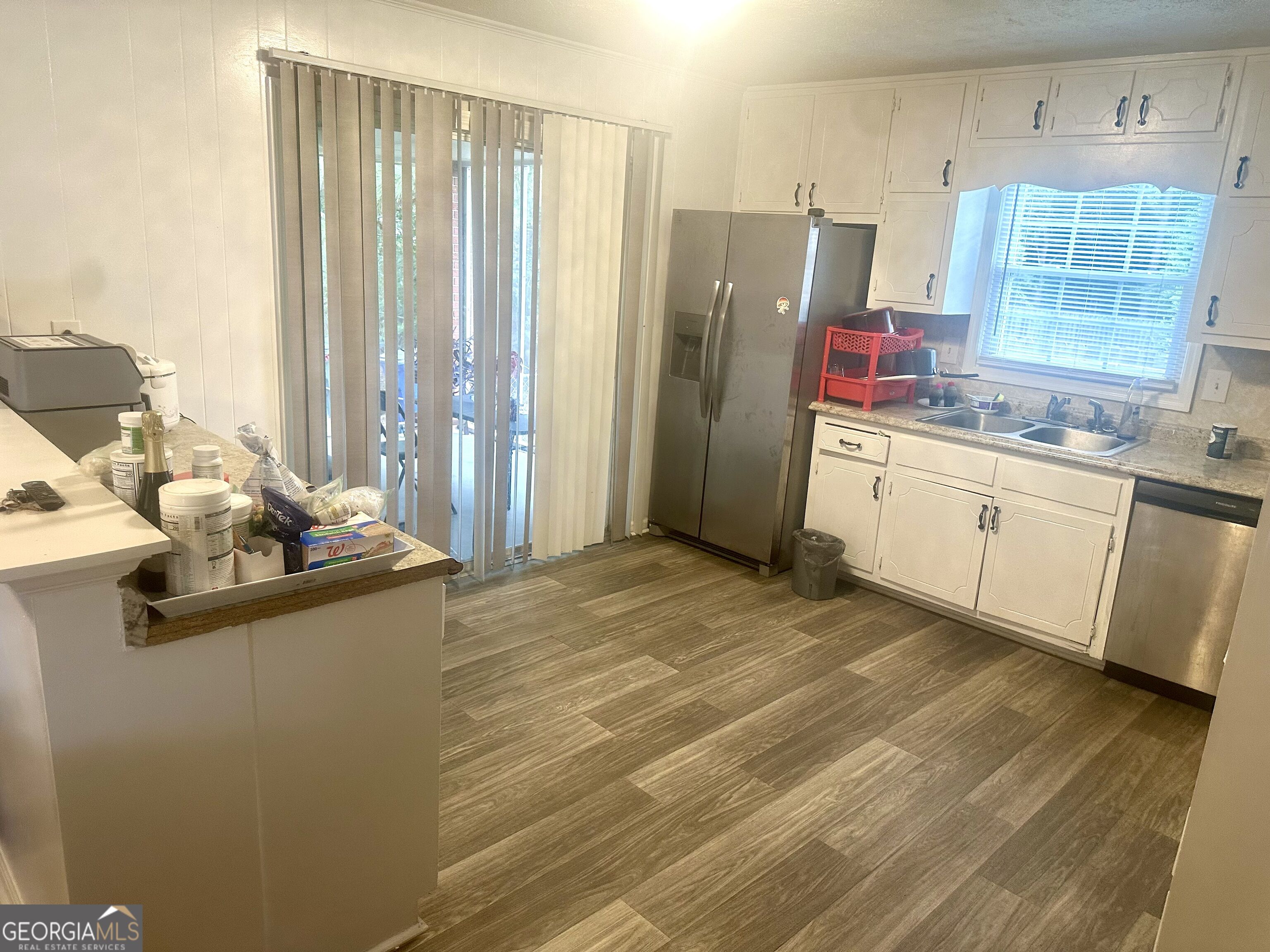 1822 Hallmark Drive Property Photo 5