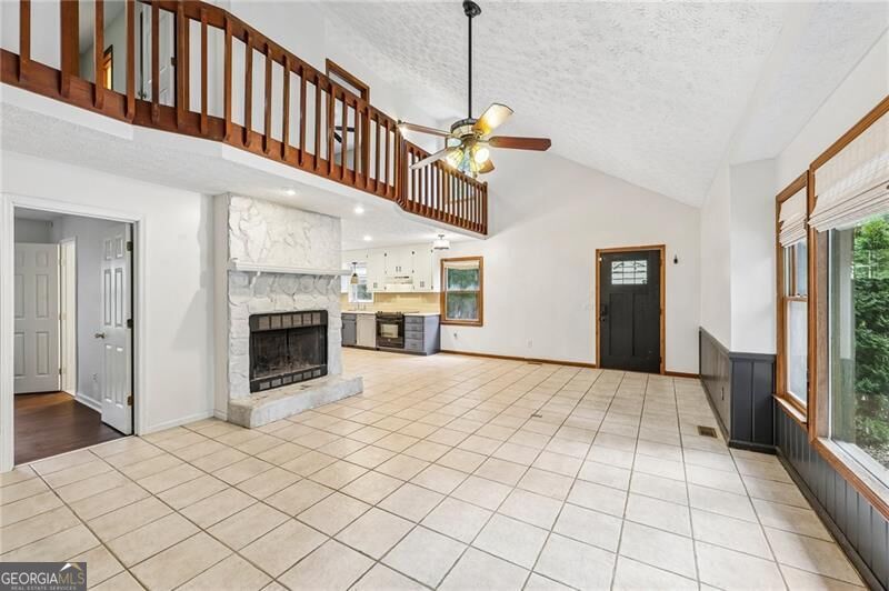 9080 Pine Tree Circle Property Photo 12