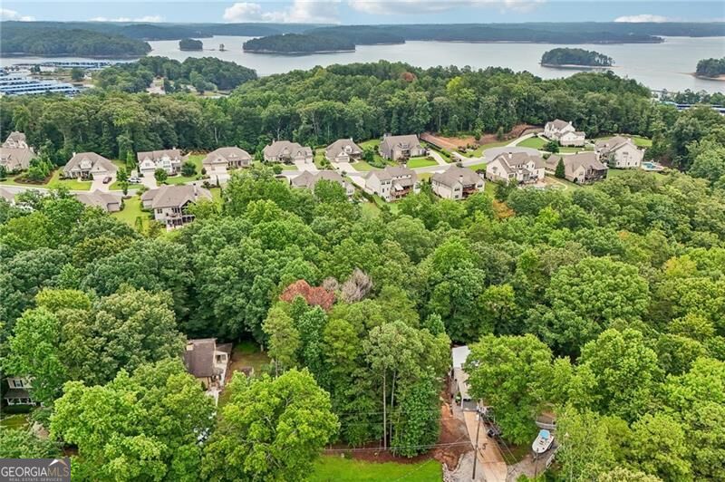 9080 Pine Tree Circle Property Photo 45