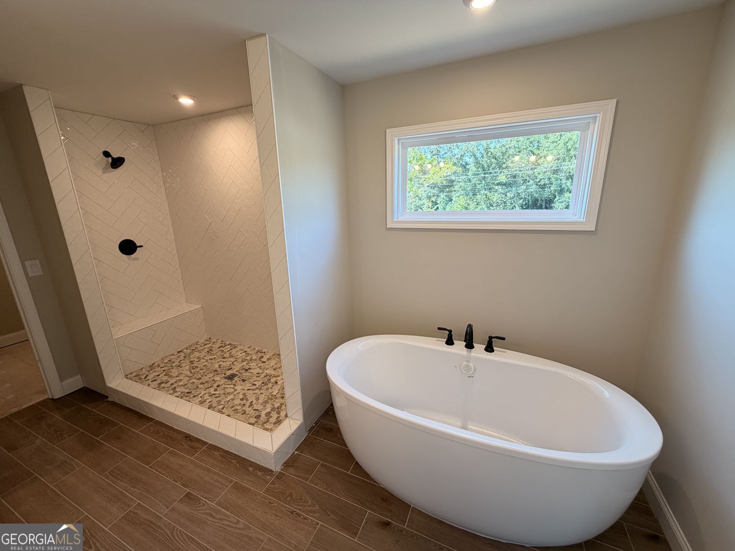 103 Wood Grove Lane Property Photo 7