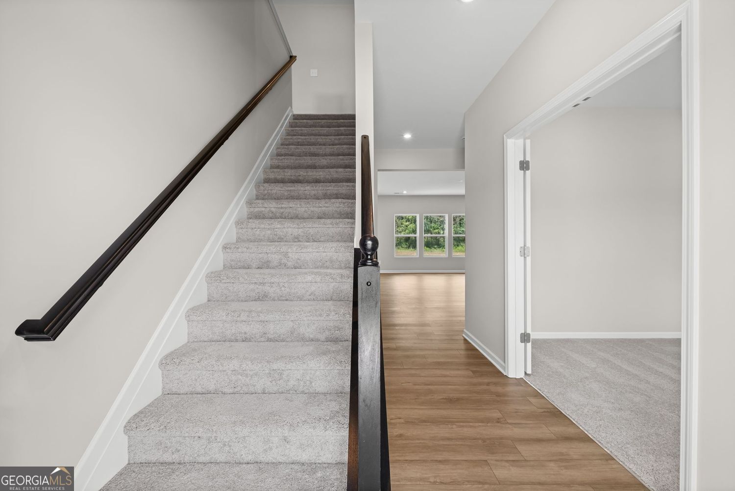 121 Tugaloo Circle Property Photo 6