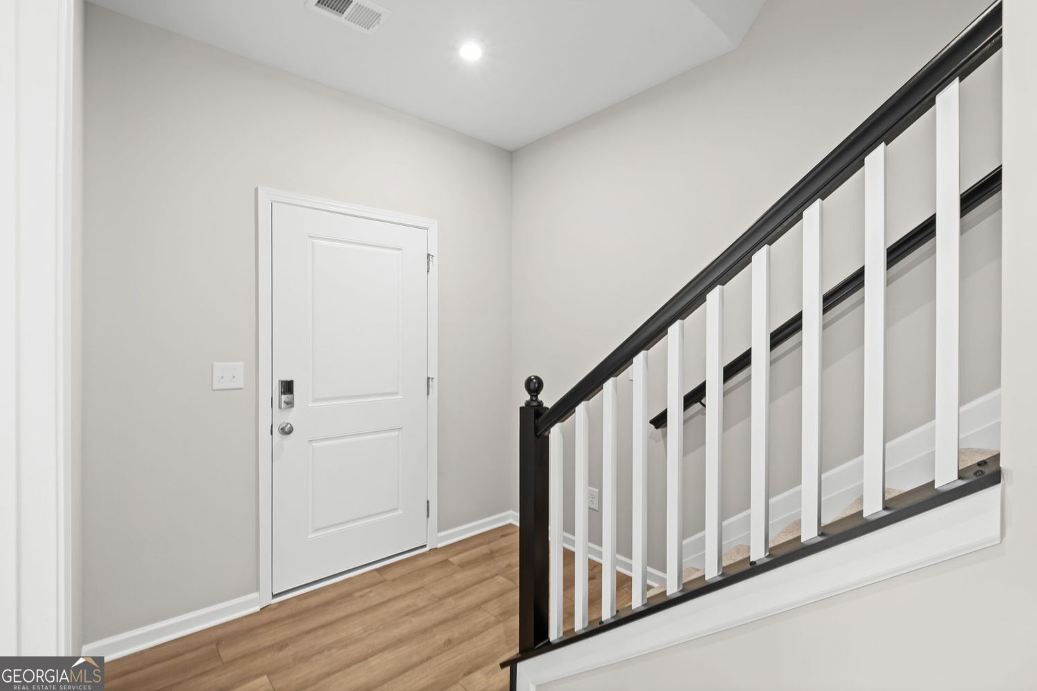 121 Tugaloo Circle Property Photo 7