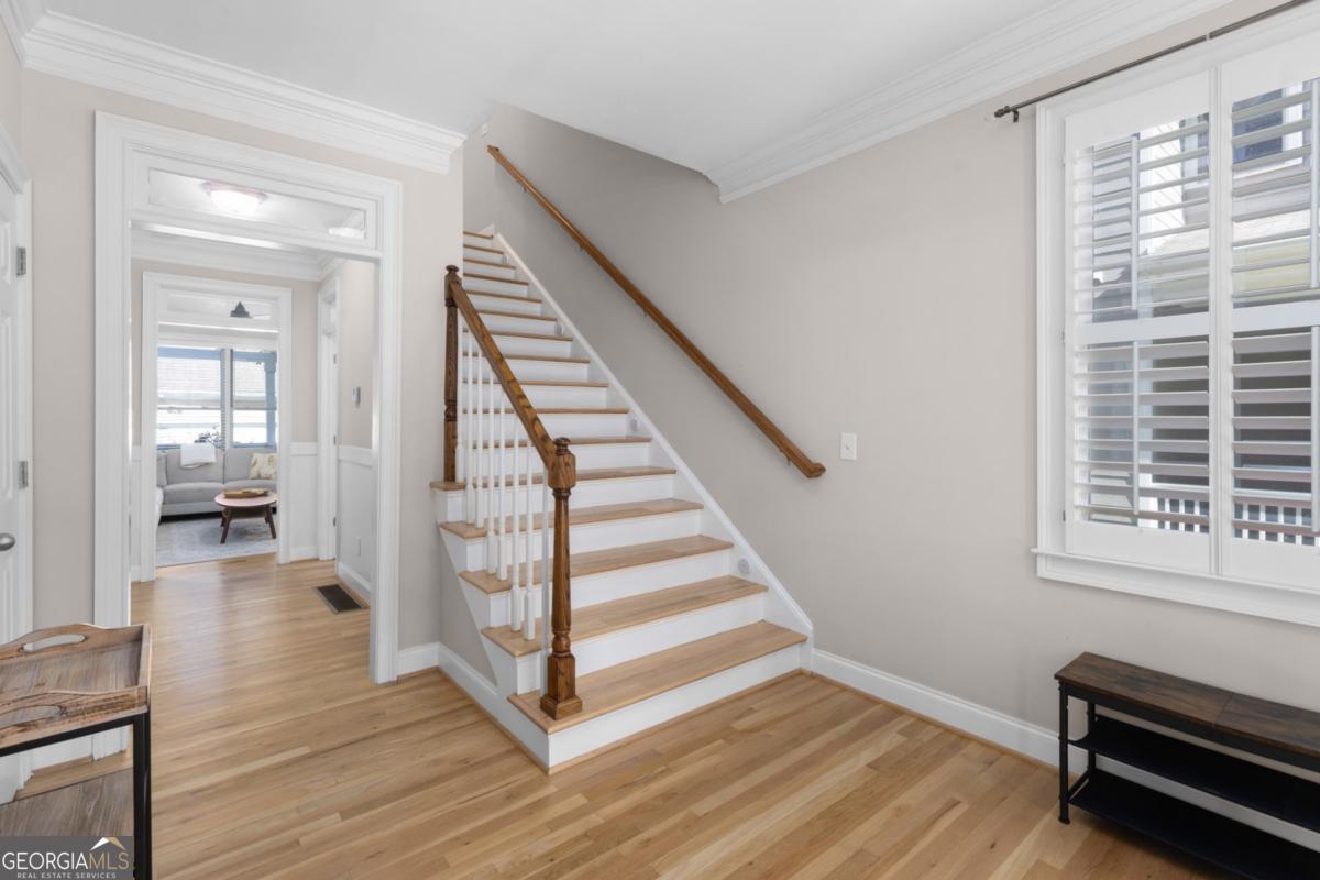 1038 Rice Street Nw Property Photo 4