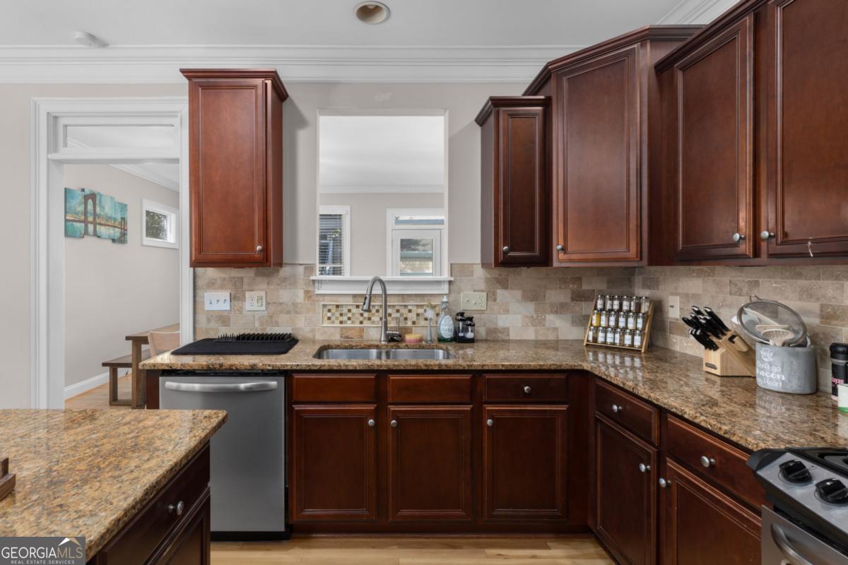 1038 Rice Street Nw Property Photo 21