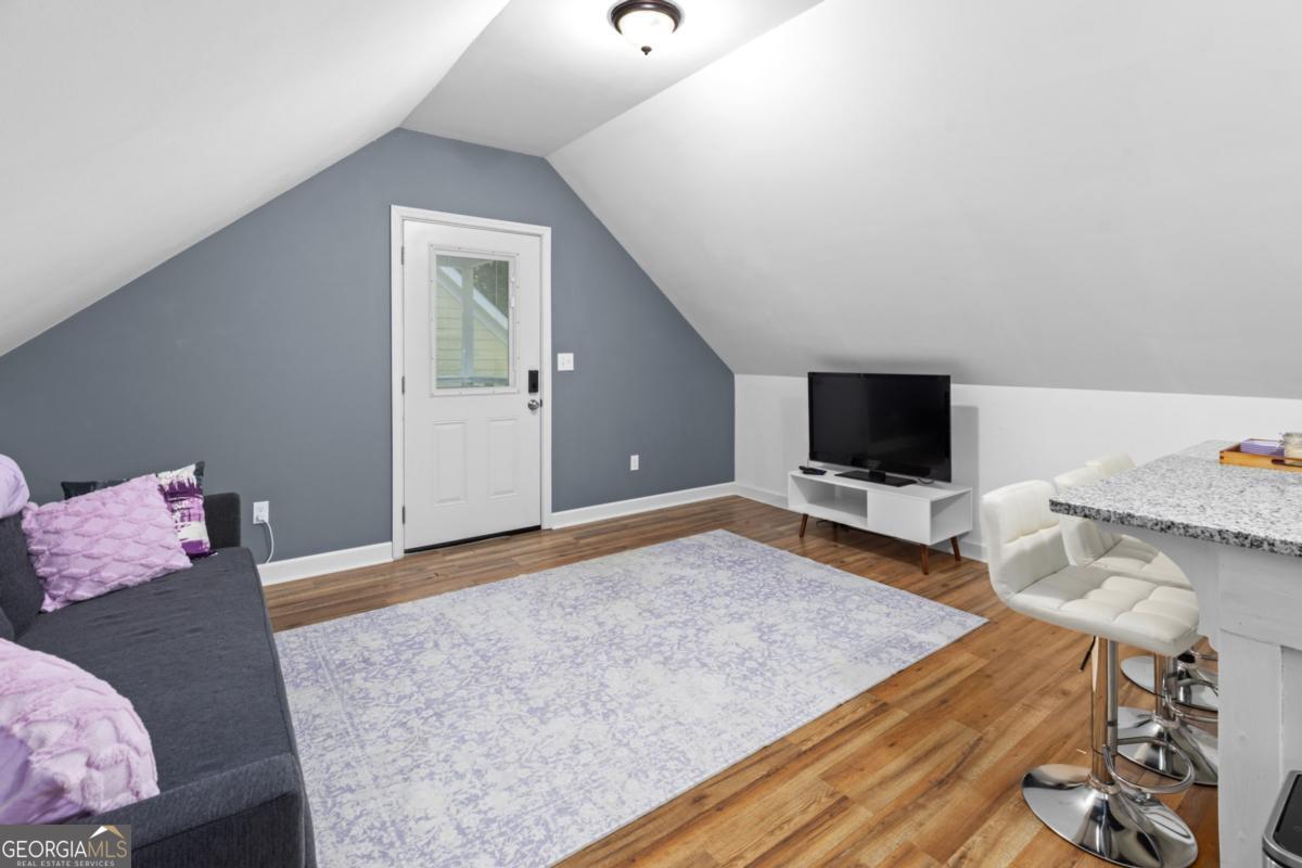 1038 Rice Street Nw Property Photo 49