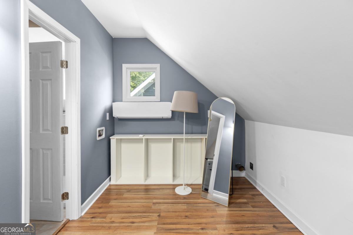 1038 Rice Street Nw Property Photo 51
